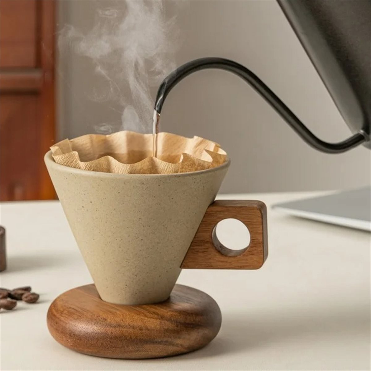 Ceramic Coffee Cup& Wood Base  - Coffee Tea & Company recension och pris