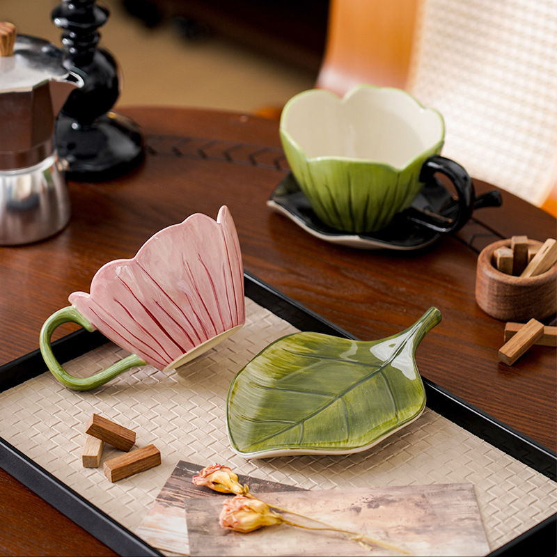 Irregular Hand-painted Coffee  - Coffee Leaves Tea recension och pris